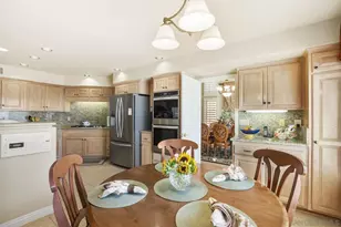 1363 Caminito Batea, La Jolla, CA 92037 - Photo 16