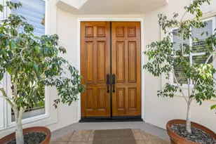 1363 Caminito Batea, La Jolla, CA 92037 - Photo 4