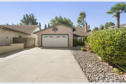  15541 Paseo Jenghiz, San Diego, CA 92129 - Photo 2