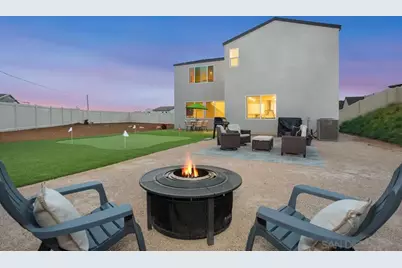  35505 Orchard Trails, Fallbrook, CA 92028 - Photo 2