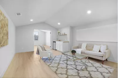  1120 Parkview Dr, Oceanside, CA 92057 - Photo 10