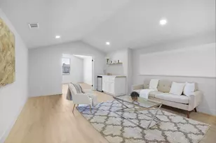 1120 Parkview Dr, Oceanside, CA 92057 - Photo 10