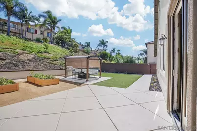  1120 Parkview Dr, Oceanside, CA 92057 - Photo 12
