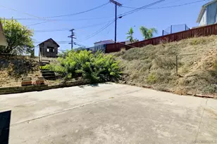 4330 Alamo Dr, San Diego, CA 92115 - Photo 12