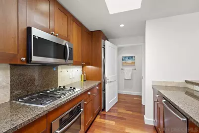  700 W E Street #510, San Diego, CA 92101 - Photo 12