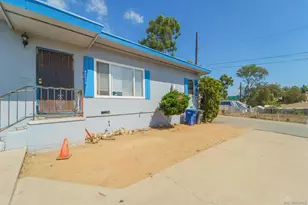 8050-52 Lemon Grove Way, Lemon Grove, CA 91945 - Photo 12