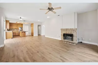  1632 Mountain Pass Cir, Vista, CA 92081 - Photo 14