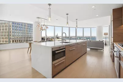  888 W E Street #902, San Diego, CA 92101 - Photo 1