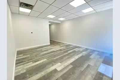  365 W 2nd Ave, Escondido, CA 92025 - Photo 10