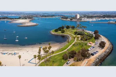  2617 Ocean Front Walk, San Diego, CA 92109 - Photo 14