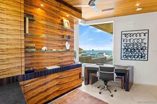 6653 Neptune, La Jolla, CA 92037 - Photo 16