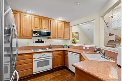  10482 Hollingsworth Way #187, San Diego, CA 92127 - Photo 6