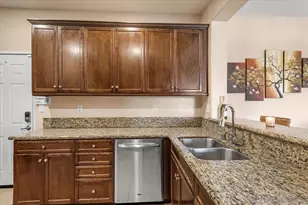 1733 Cripple Creek Dr, Chula Vista, CA 91915 - Photo 2