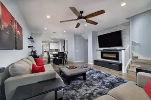 16222 Veridian Cir, San Diego, CA 92127 - Photo 2