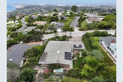  7202 Via Capri, La Jolla, CA 92037 - Photo 2