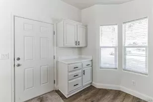 22899 Byron Rd, Crestline, CA 92325 - Photo 6