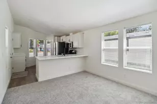 22899 Byron Rd, Crestline, CA 92325 - Photo 4