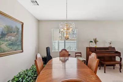  29213 Broken Arrow, Murrieta, CA 92563 - Photo 8