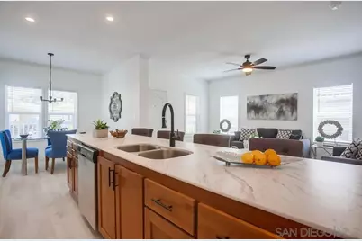  7025 San Bartolo St #42, Carlsbad, CA 92011 - Photo 4