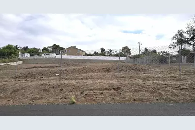  323 Hill Dr, Vista, CA 92083 - Photo 10