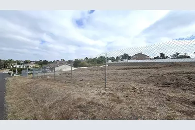  323 Hill Dr, Vista, CA 92083 - Photo 14