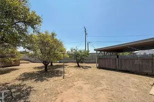323 Hill Dr, Vista, CA 92083 - Photo 28