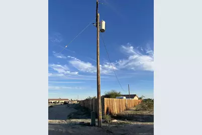  2396 Marlin Drive #01, Thermal, CA 92274 - Photo 8