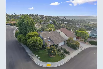  6502 La Paloma St., Carlsbad, CA 92009 - Photo 4