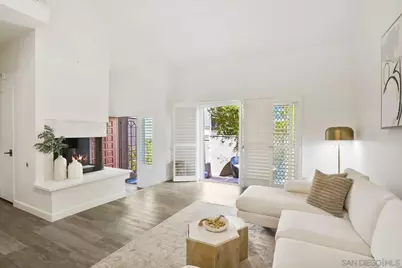  3275 Caminito Eastbluff #203, La Jolla, CA 92037 - Photo 6