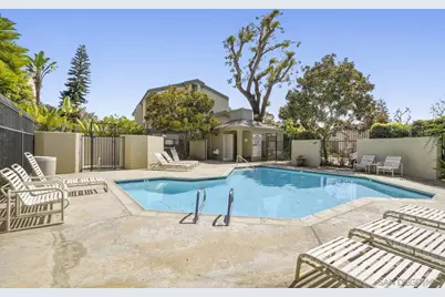  3275 Caminito Eastbluff #203, La Jolla, CA 92037 - Photo 44