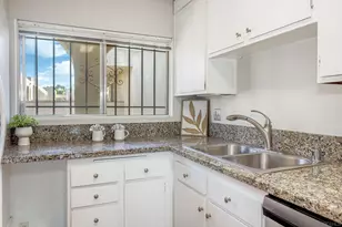 2514 Clairemont Dr, San Diego, CA 92117 - Photo 24