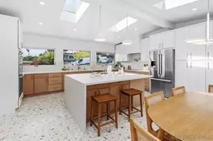 5851 Box Canyon Rd, La Jolla, CA 92037 - Photo 16