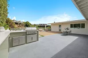 5851 Box Canyon Rd, La Jolla, CA 92037 - Photo 28