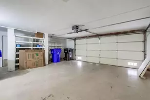 8280 Caminito Sonoma, La Jolla, CA 92037 - Photo 40