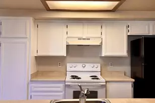 1040 E Washington Ave, Escondido, CA 92025 - Photo 8