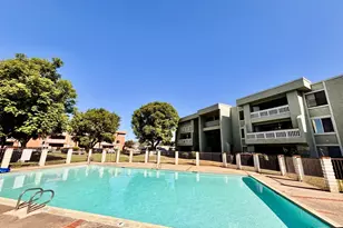 1040 E Washington Ave, Escondido, CA 92025 - Photo 1