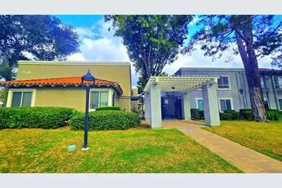  1240 North Broadway #5, Escondido, CA 92026 - Photo 2