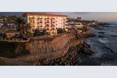  4878 Pescadero Ave #103, San Diego, CA 92107 - Photo 2