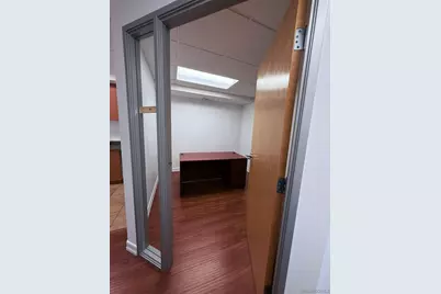  1940 Garnet Ave, San Diego, CA 92109 - Photo 2