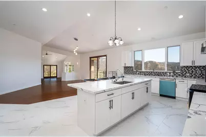  3034 Mountain View Dr, Escondido, CA 92027 - Photo 18