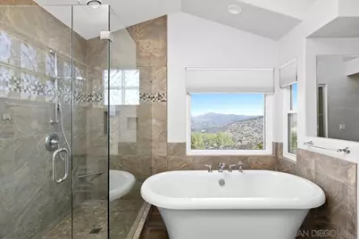  2292 Rock Crest Gln, Escondido, CA 92026 - Photo 22