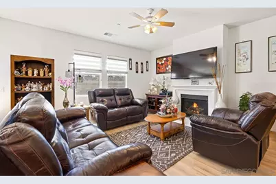  26405 Mallory Ct, Menifee, CA 92584 - Photo 2