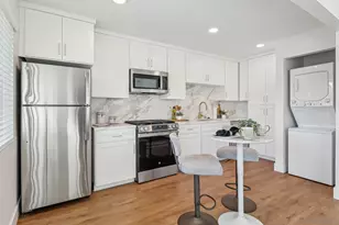 924 25th St, San Diego, CA 92102 - Photo 1