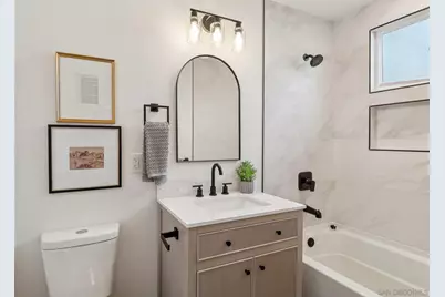  924 25th Street, San Diego, CA 92102 - Photo 4