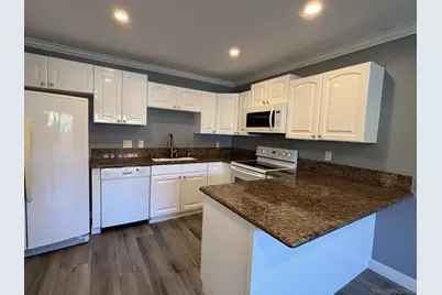  3249 Loma Riviera Dr., San Diego, CA 92110 - Photo 8