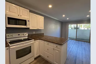  3249 Loma Riviera Dr., San Diego, CA 92110 - Photo 10