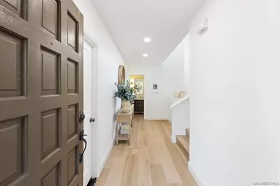  6489 Caminito Catalan, La Jolla, CA 92037 - Photo 30