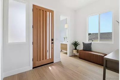  1850 Illion St, San Diego, CA 92110 - Photo 2