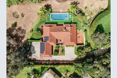  11 Country Glen Rd, Fallbrook, CA 92028 - Photo 2