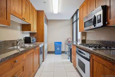  700 W Harbor Dr #705, San Diego, CA 92101 - Photo 42